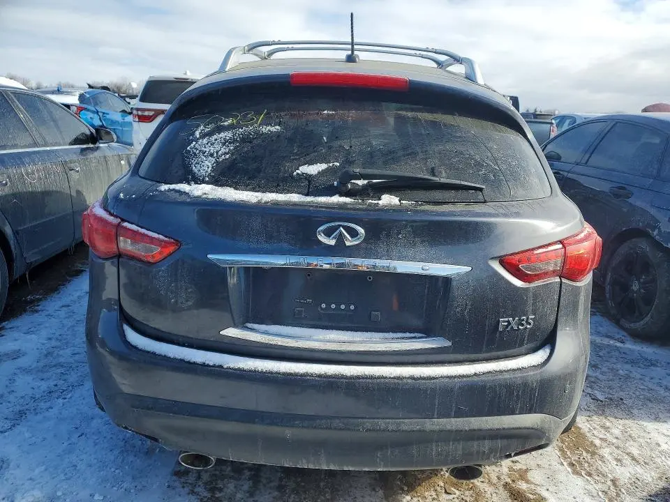 2011 INFINITI FX35   