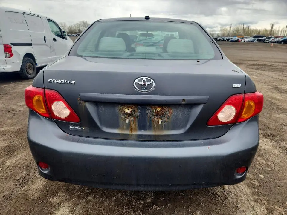 2010 TOYOTA COROLLA BASE  