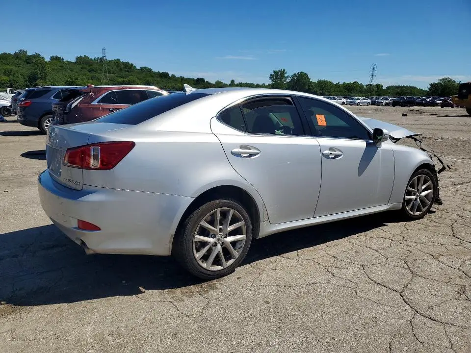 2011 LEXUS IS 350  