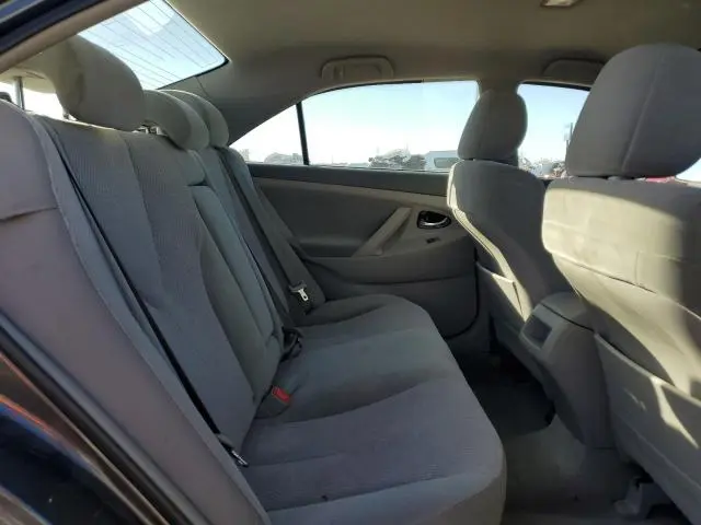 2011 TOYOTA CAMRY BASE  