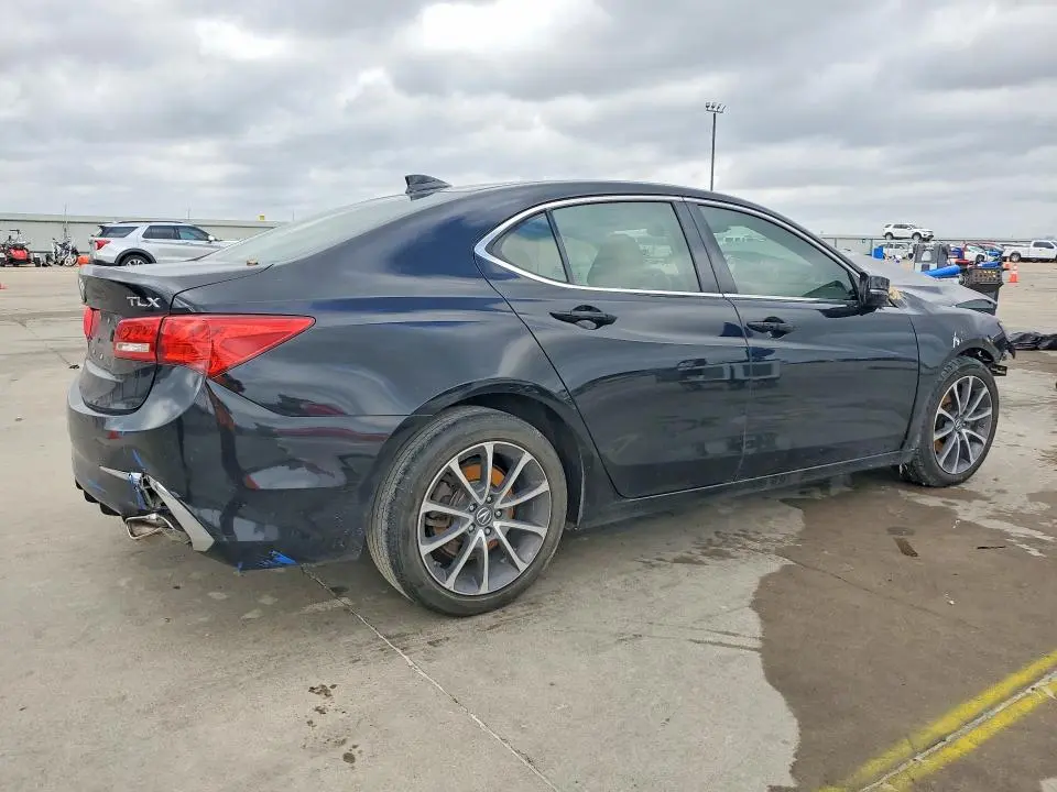 2018 ACURA TLX   