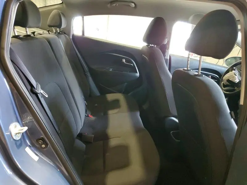2016 KIA RIO LX  