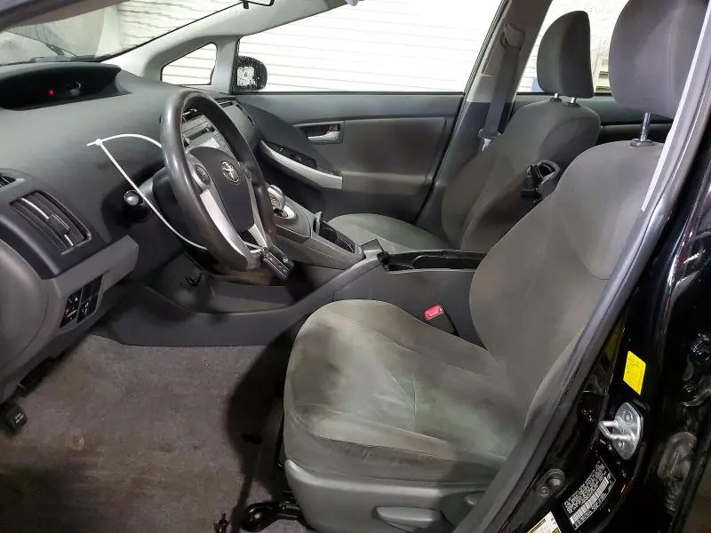 2010 TOYOTA PRIUS II  