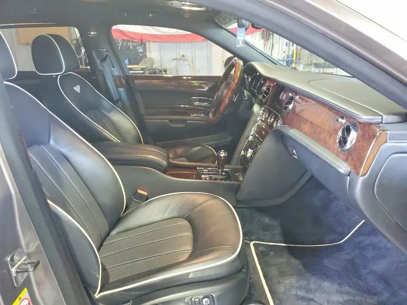 2011 BENTLEY MULSANNE   