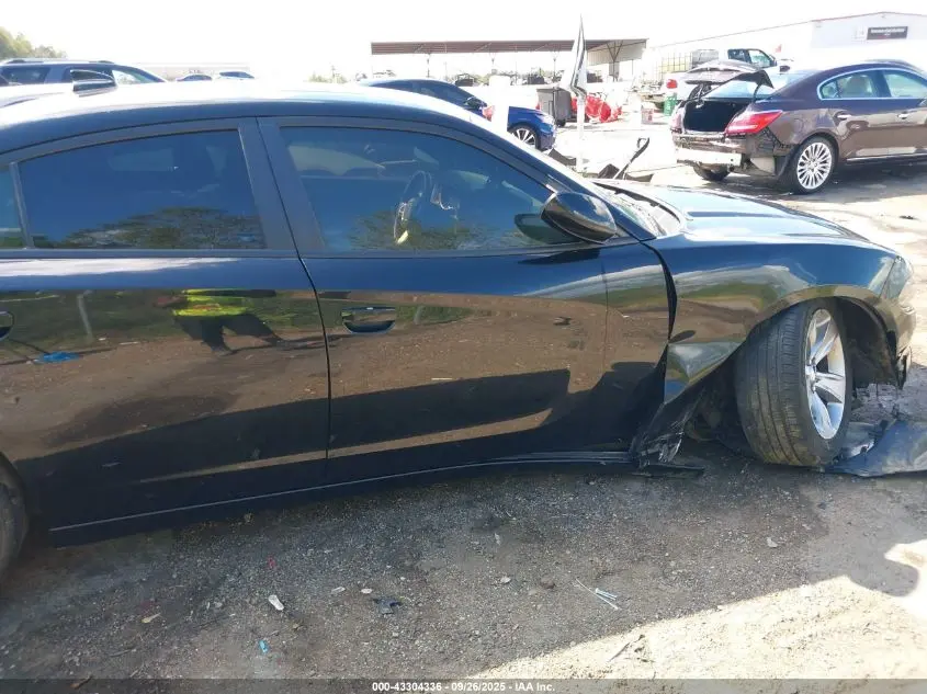 2017 DODGE CHARGER SXT RWD