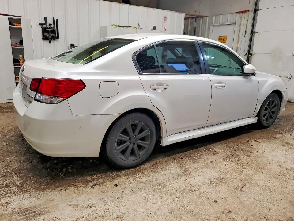 2012 SUBARU LEGACY   