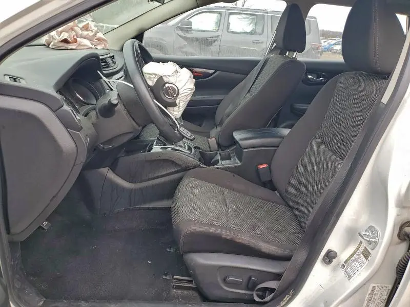 2017 NISSAN ROGUE SPORT S  