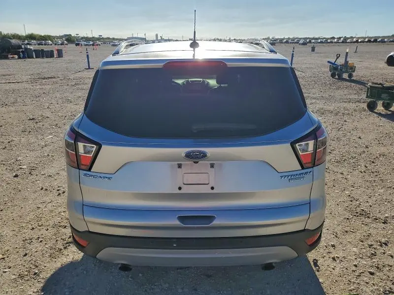 2017 FORD ESCAPE TITANIUM  