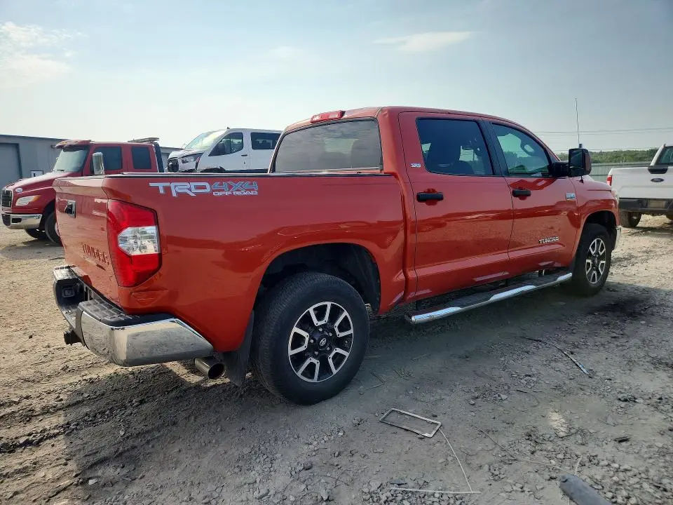 2016 TOYOTA TUNDRA SR5  