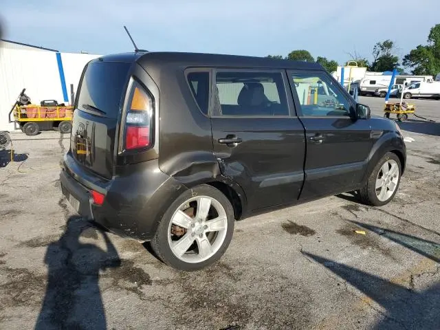 2011 KIA SOUL +  