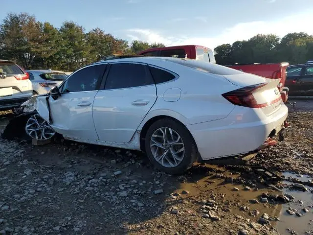 2022 HYUNDAI SONATA SEL  