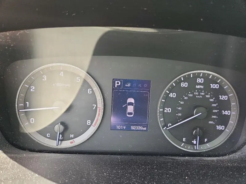 2016 HYUNDAI SONATA SE  