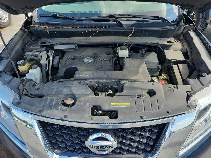 2013 NISSAN PATHFINDER S  