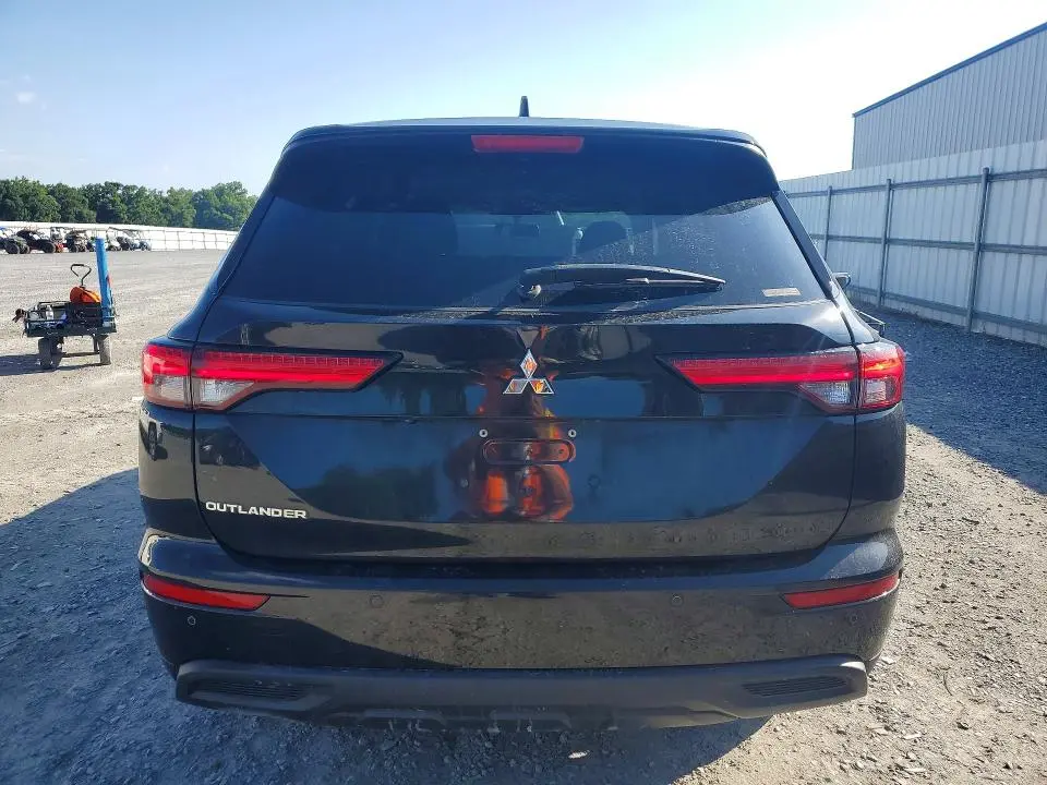 2022 MITSUBISHI OUTLANDER ES  