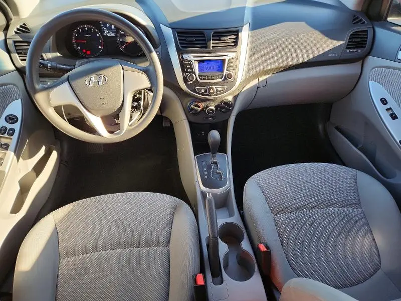 2014 HYUNDAI ACCENT GLS  