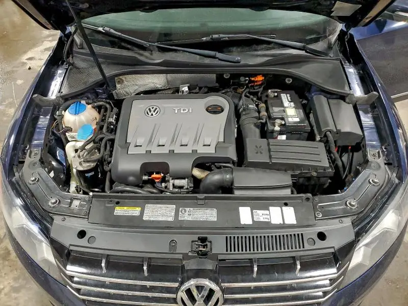 2013 VOLKSWAGEN PASSAT SEL  