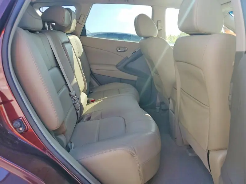 2013 NISSAN MURANO S  