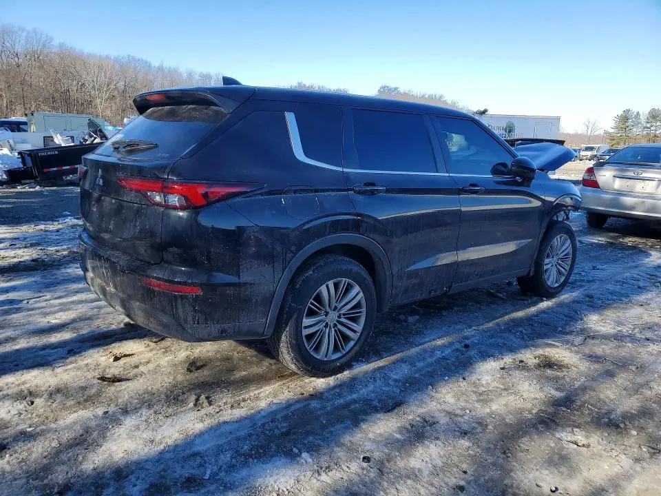 2023 MITSUBISHI OUTLANDER ES  