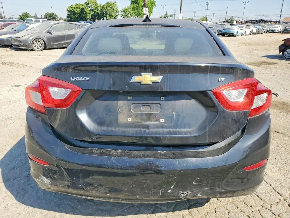 2016 CHEVROLET CRUZE LT  