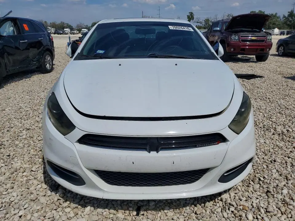 2015 DODGE DART SXT  