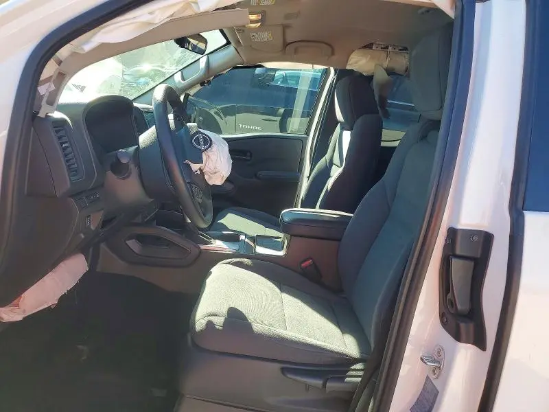 2024 NISSAN FRONTIER S  