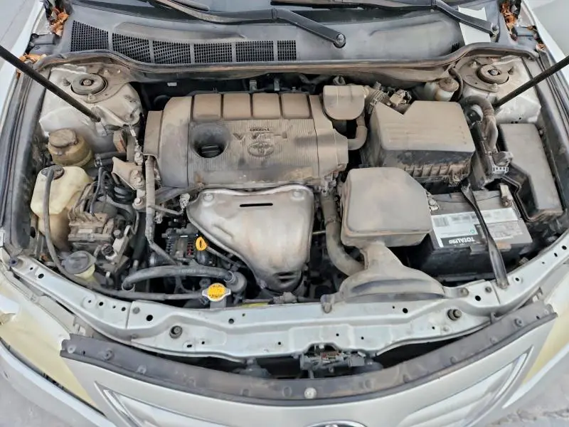 2011 TOYOTA CAMRY LE  