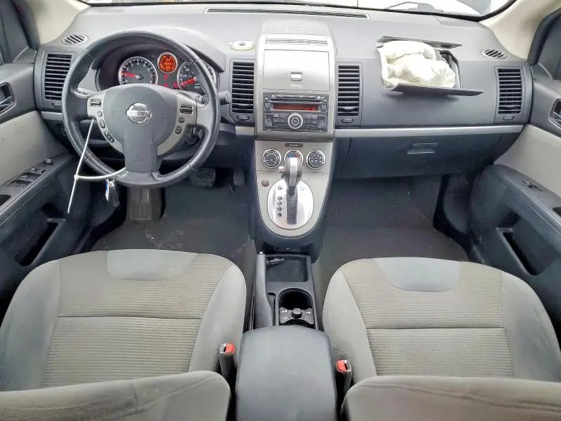 2011 NISSAN SENTRA 2.0  