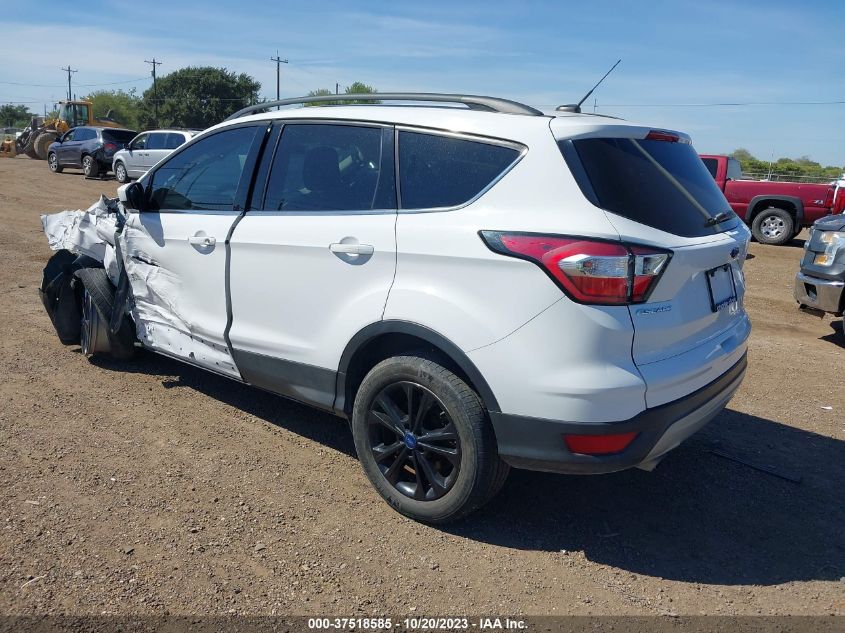 2018 FORD ESCAPE SE