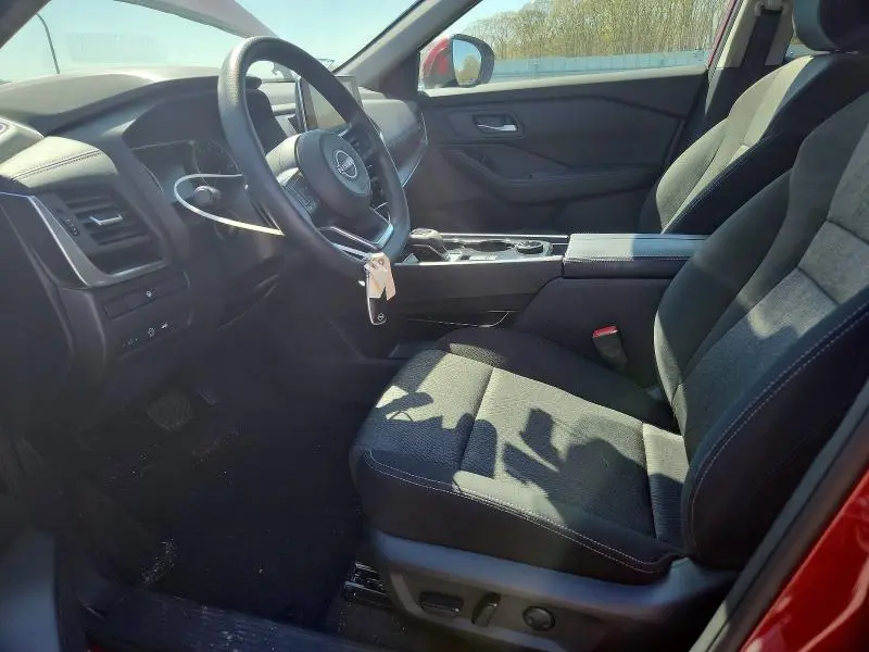 2024 NISSAN ROGUE SV ** R & D * PRI FLEET **