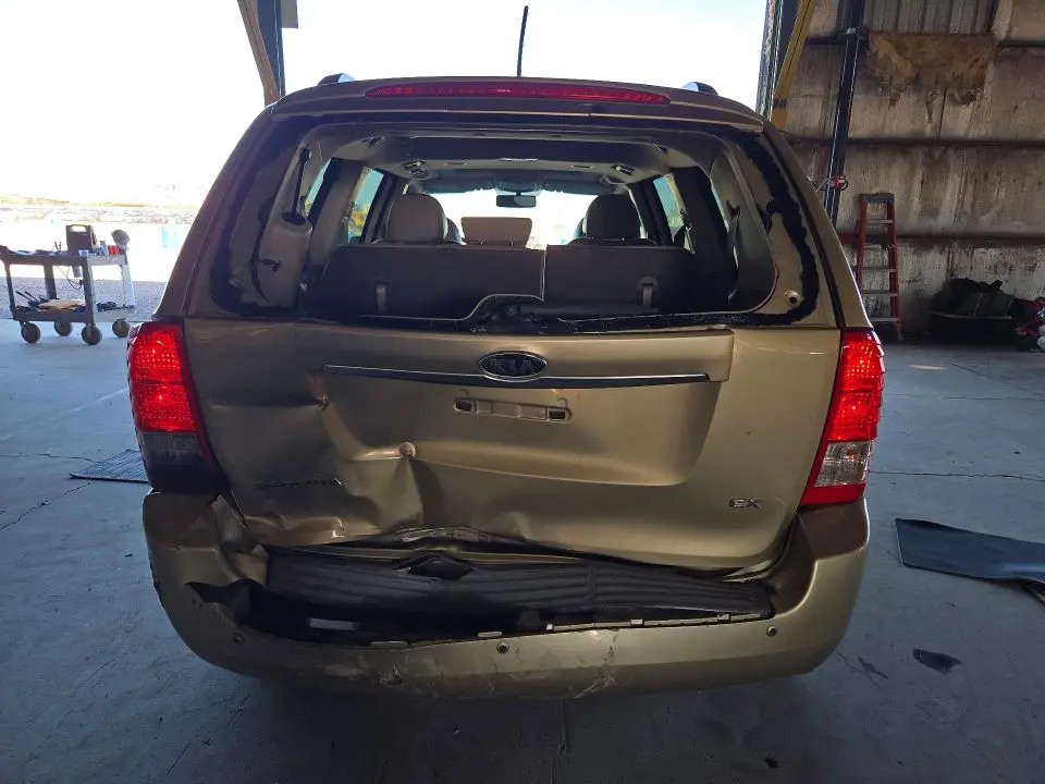2011 KIA SEDONA EX  