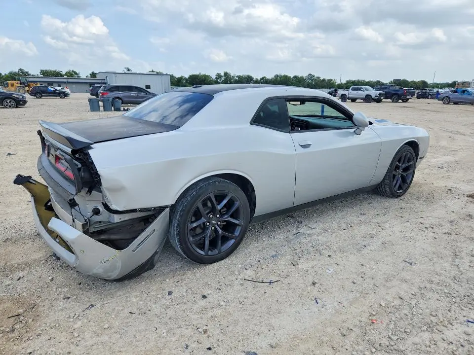 2021 DODGE CHALLENGER SXT  