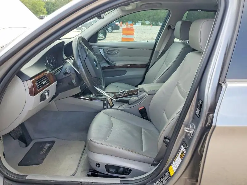 2011 BMW 328 XI  