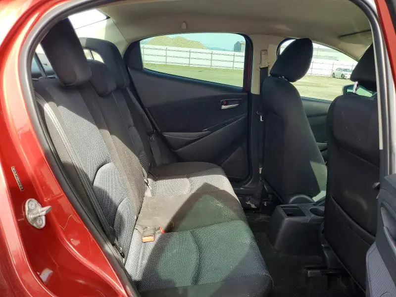 2017 TOYOTA YARIS IA BASE  
