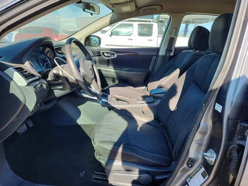 2017 NISSAN SENTRA SV  