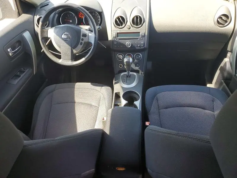 2010 NISSAN ROGUE SL  