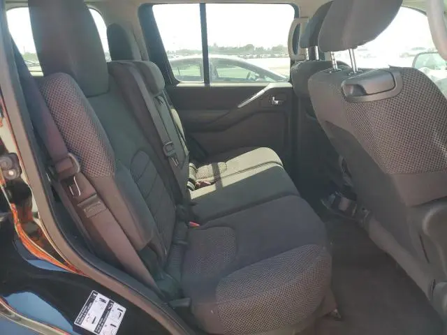 2012 NISSAN PATHFINDER S  