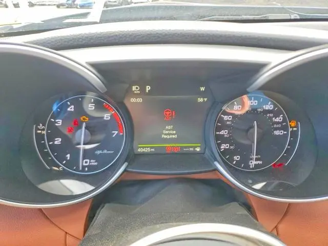 2019 ALFA ROMEO GIULIA TI  