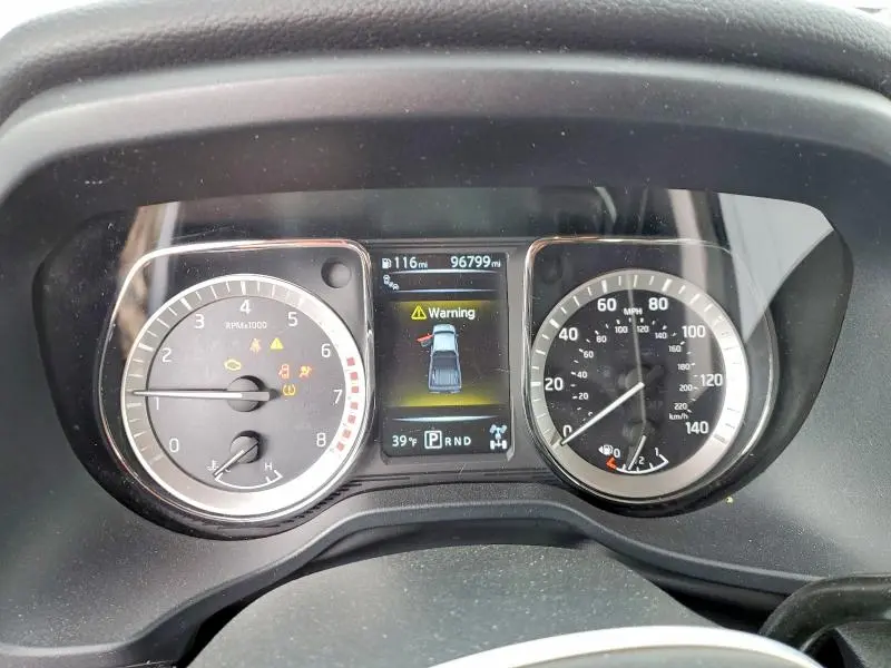 2017 NISSAN TITAN SV  