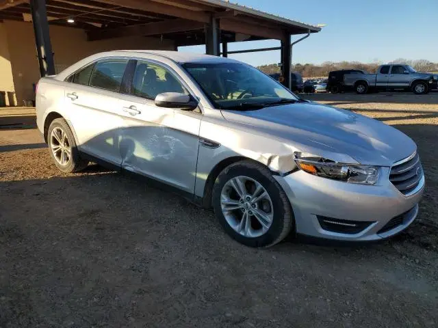 2016 FORD TAURUS SEL  