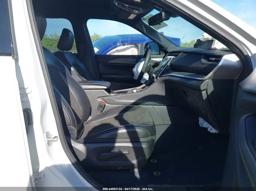 2023 JEEP GRAND CHEROKEE L ALTITUDE 4X4