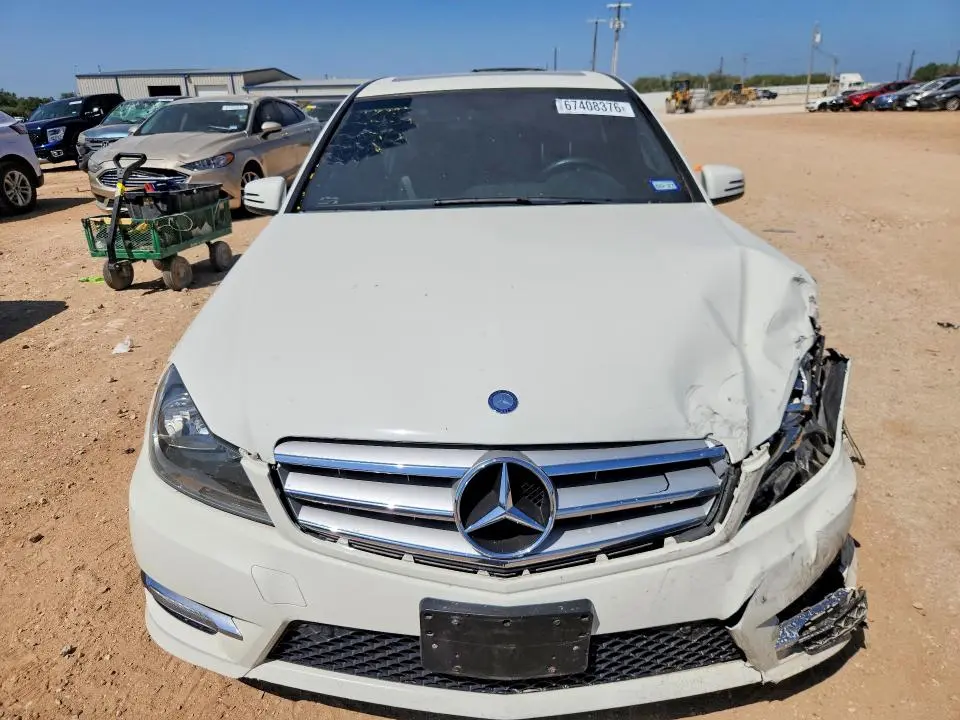 2012 MERCEDES-BENZ C 250  