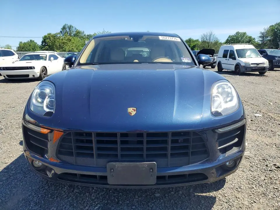 2016 PORSCHE MACAN S  