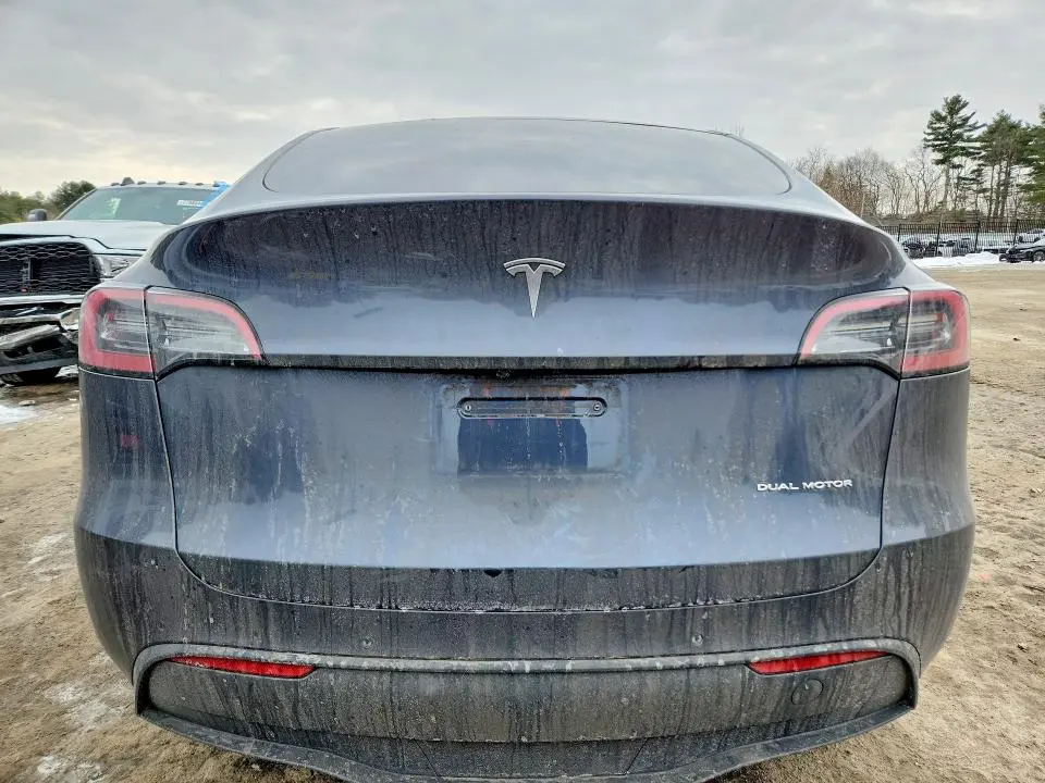 2022 TESLA MODEL Y   