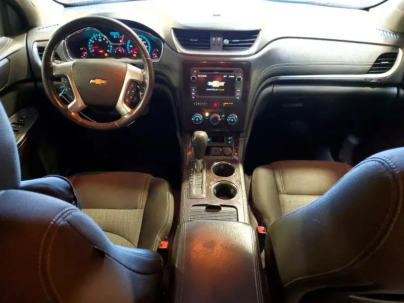 2017 CHEVROLET TRAVERSE LT  