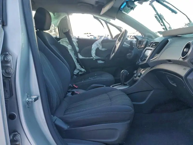 2013 CHEVROLET SONIC LT  