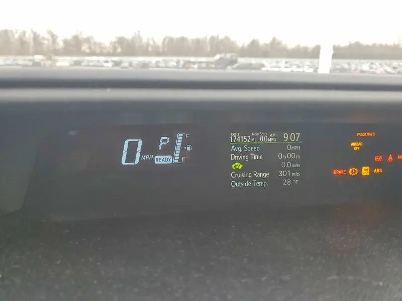 2016 TOYOTA PRIUS C TWO  