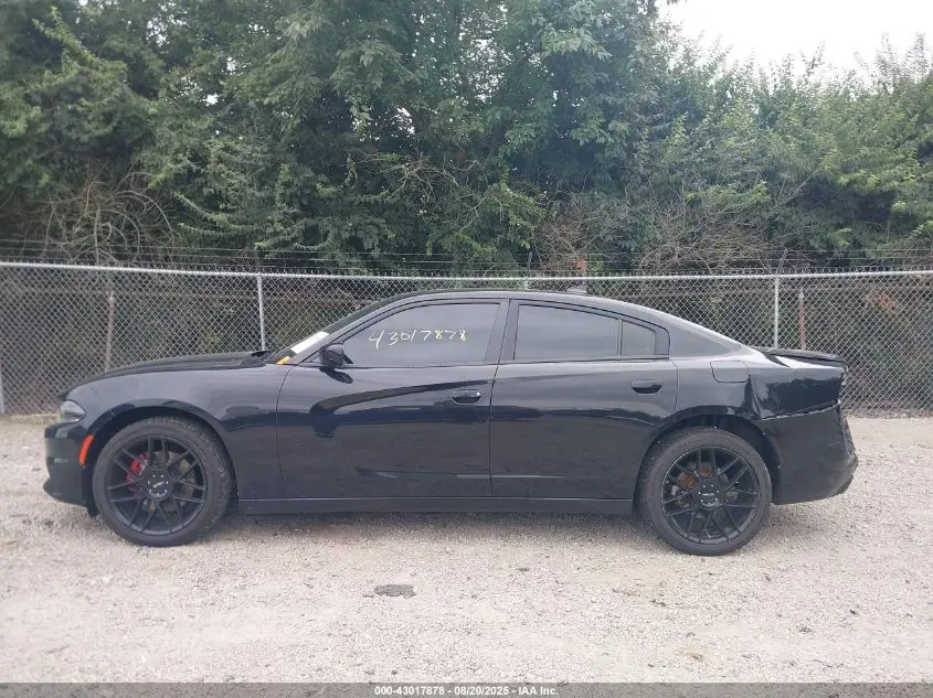 2015 DODGE CHARGER SXT