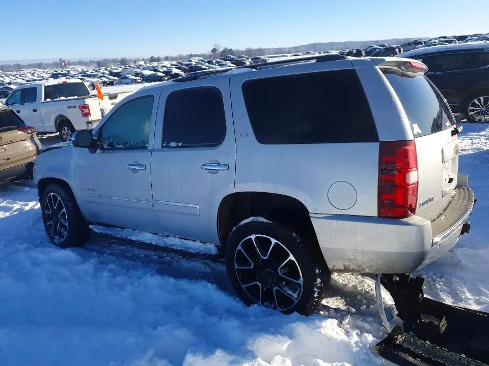 2011 CHEVROLET TAHOE K1500 LTZ  
