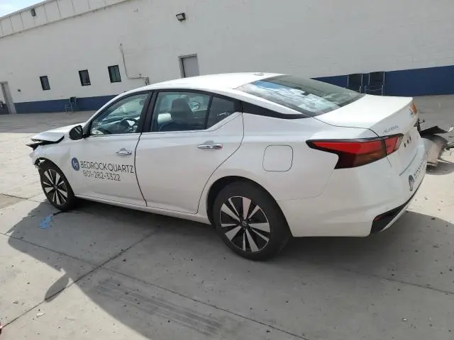 2022 NISSAN ALTIMA SV
