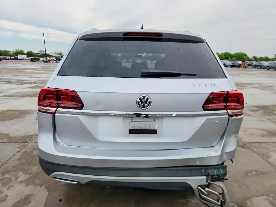 2018 VOLKSWAGEN ATLAS S  